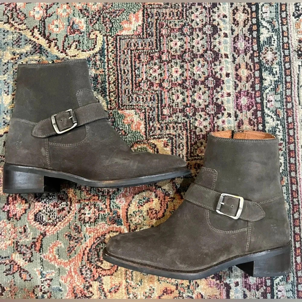 FINAL PRICE Frye Hannah Engineer Gray Grey Suede Boots